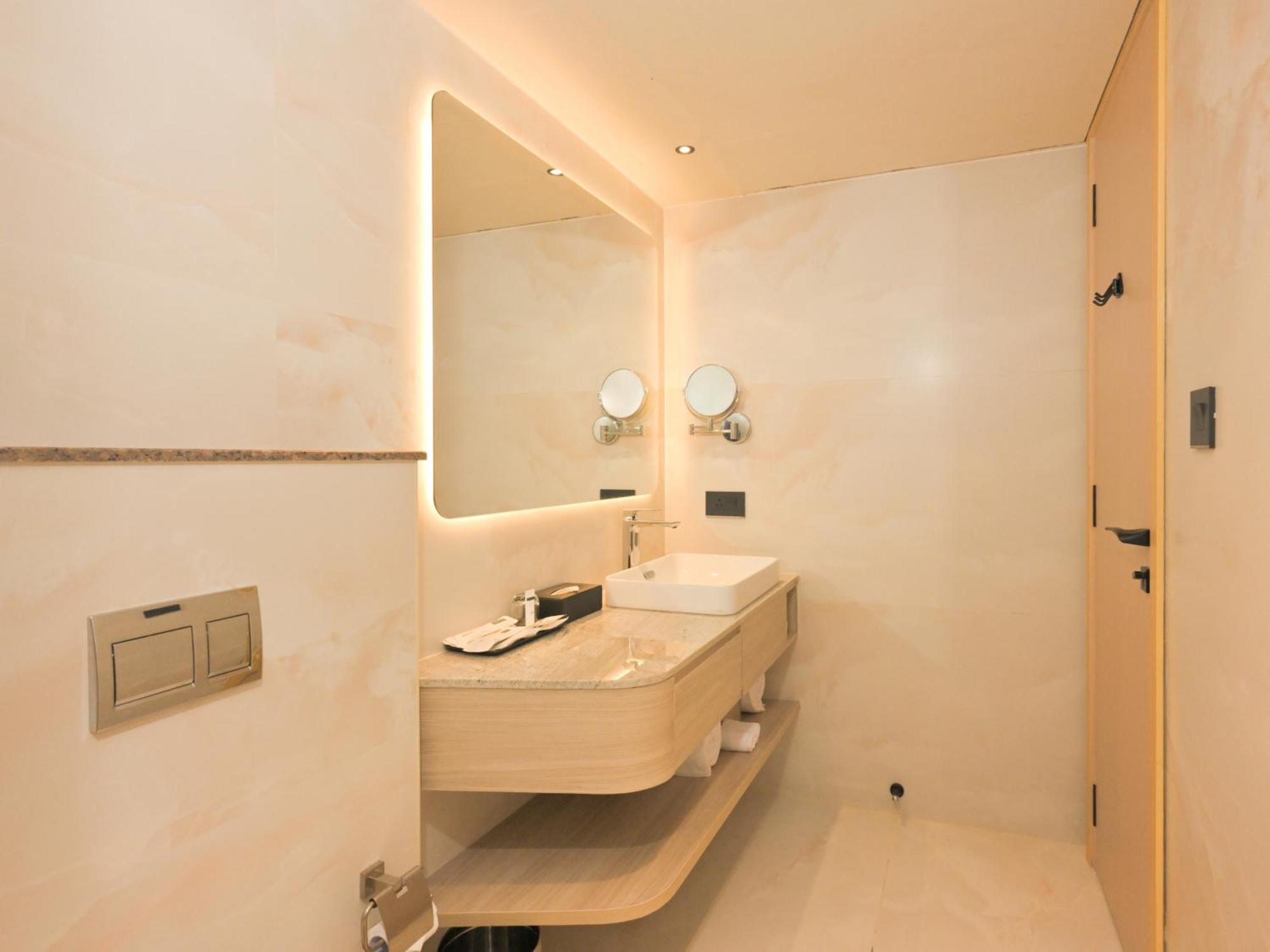 Arrival Hotel Hyderabad Esterno foto